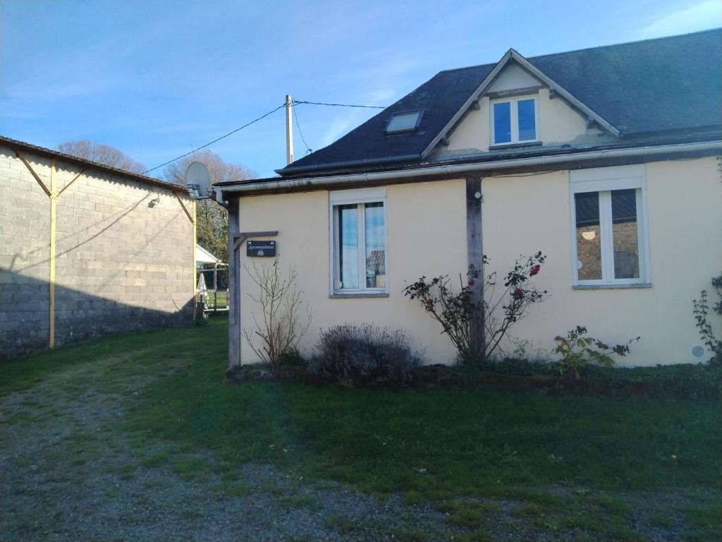 Accommodation A La Ferme Lubersac Exterior photo